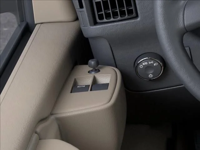 New 2026 Summit White GMC Work Van image 22