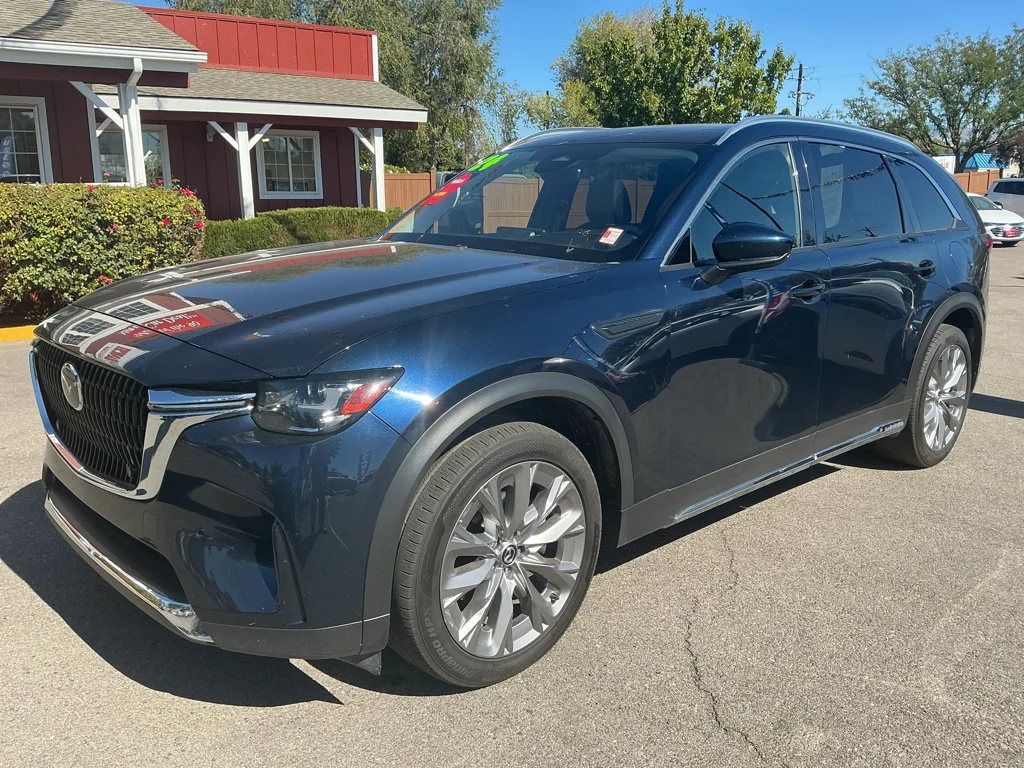 2024 Mazda CX-90