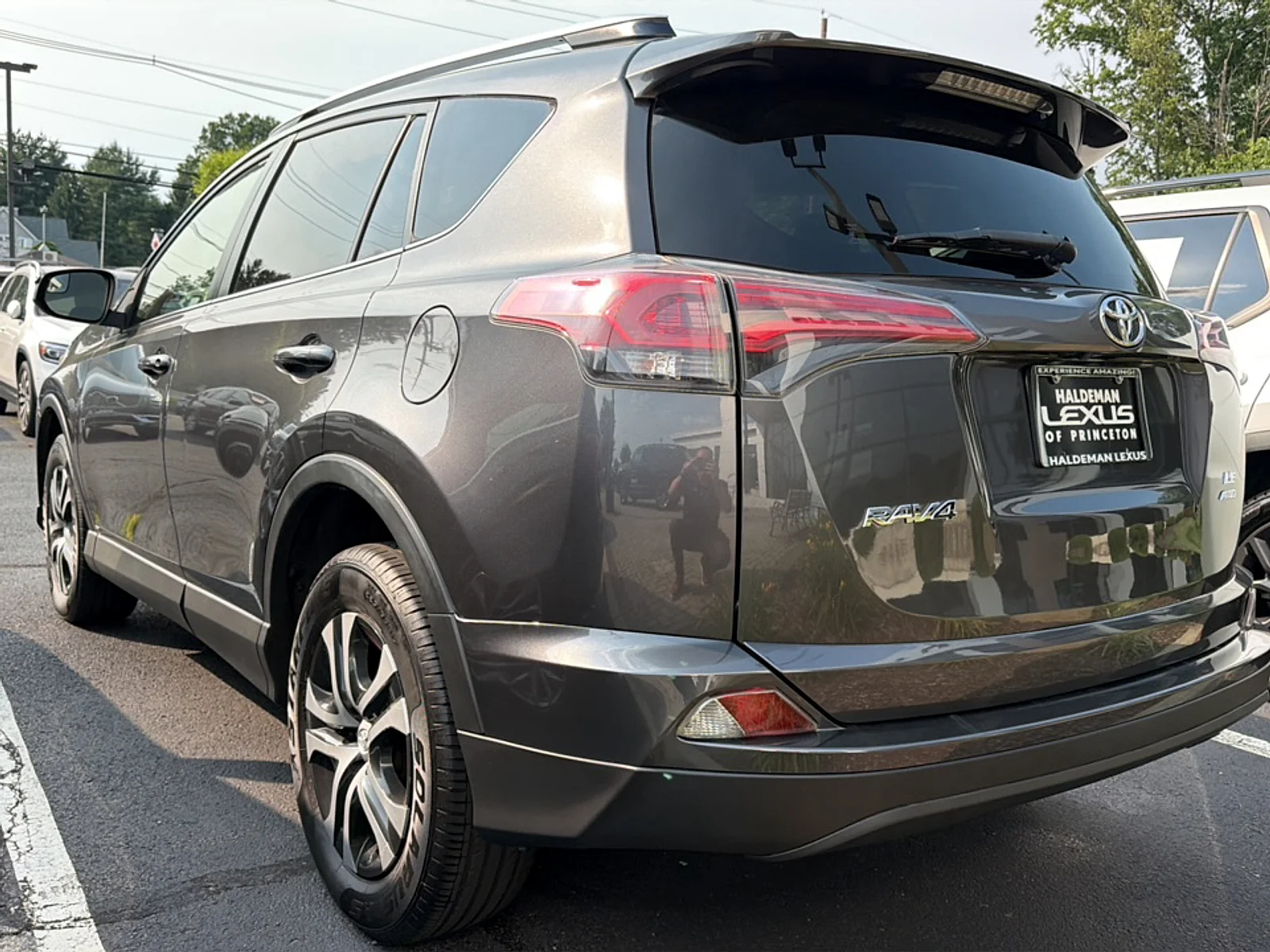 Used 2016 Magnetic Gray Metallic Toyota LE image 3