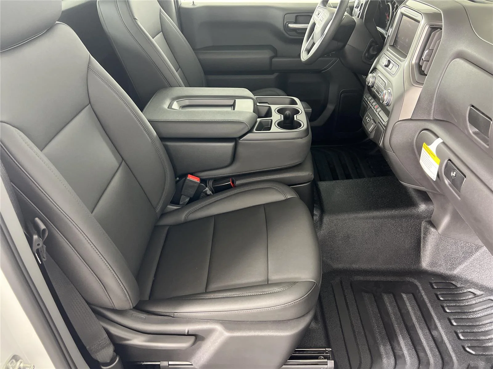 2026 GMC Sierra 1500 Pro - Photo 11