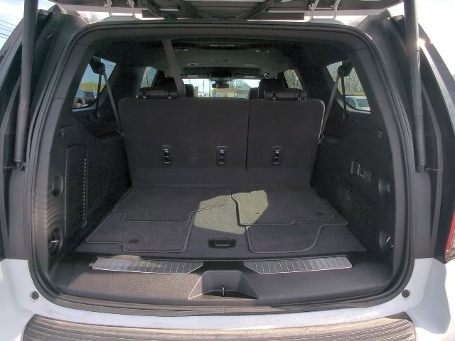 Used 2023 Summit White Chevrolet RST image 32