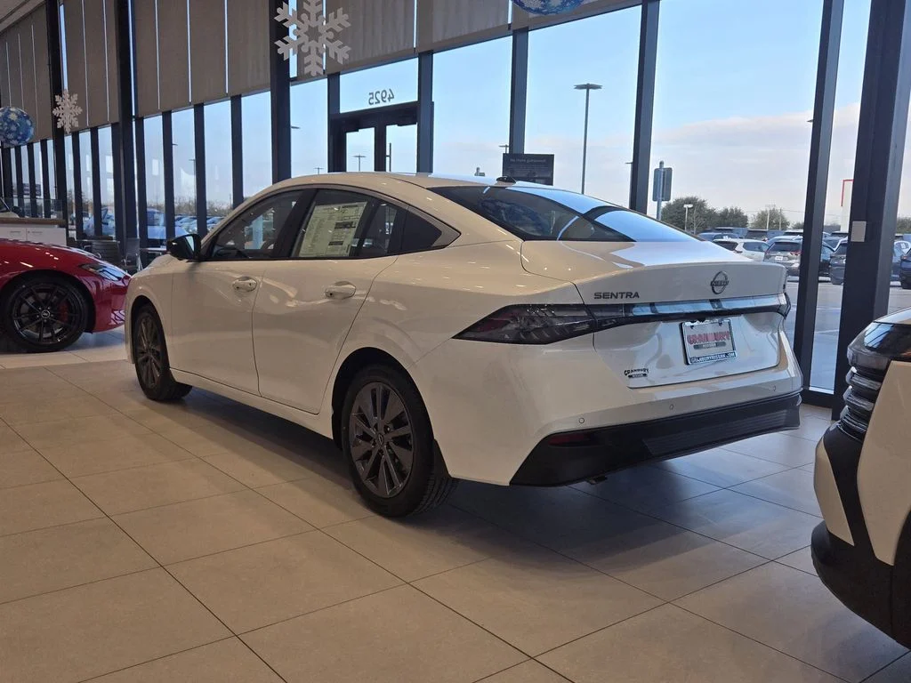 New 2026 White Nissan SL image 3