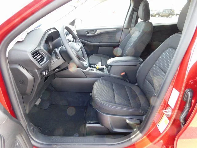 New 2026 Rapid Red Metallic Tinted Clearcoat Ford Active® image 12