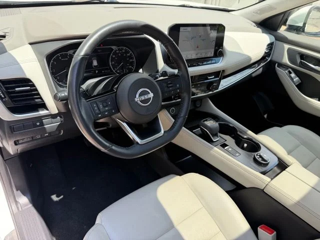 Certified Used 2023 White Nissan SL image 19