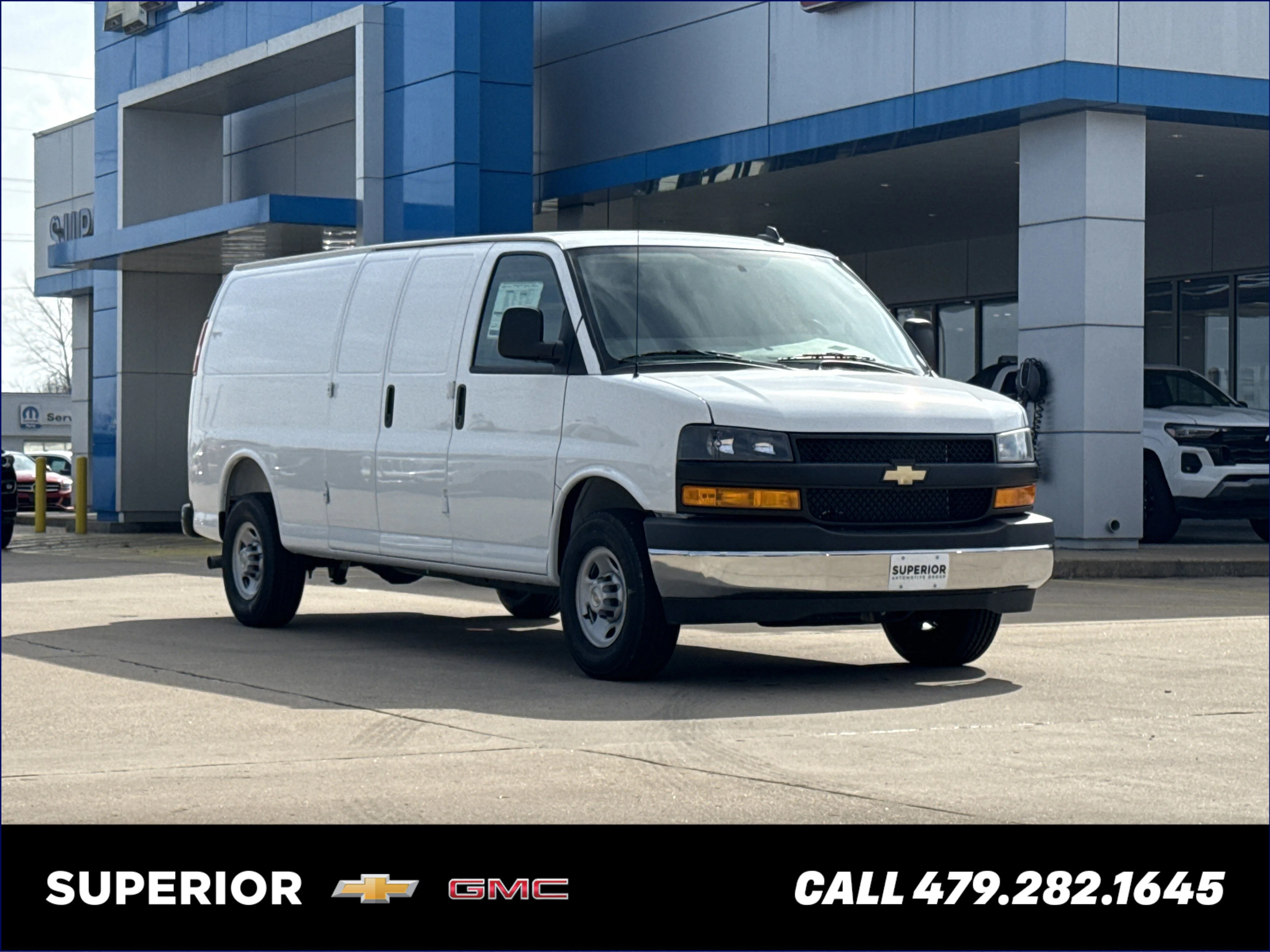 2025 Chevrolet Express 2500 Extended Work Van HD's photo