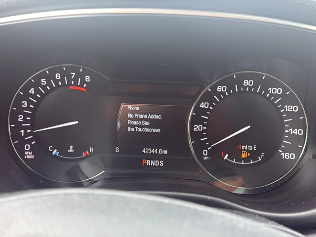 Used 2019 Gray Lincoln Reserve image 12