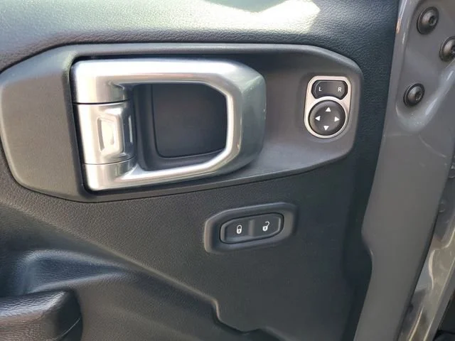 Used 2021 Sting-gray Clearcoat Jeep Sport S image 9