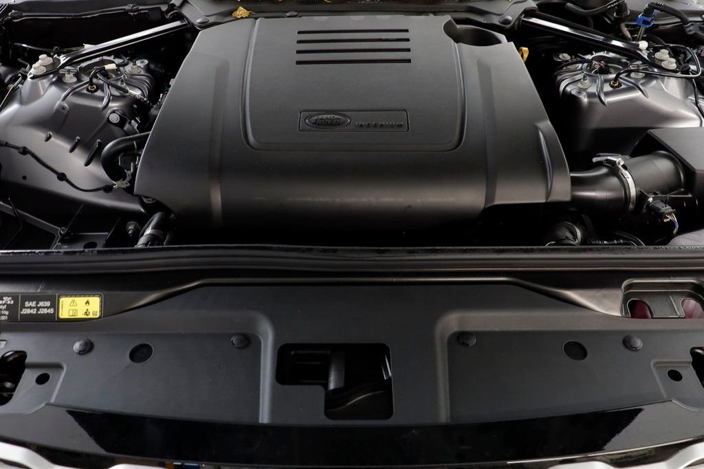 New 2025 Eiger Grey LAND ROVER S image 25