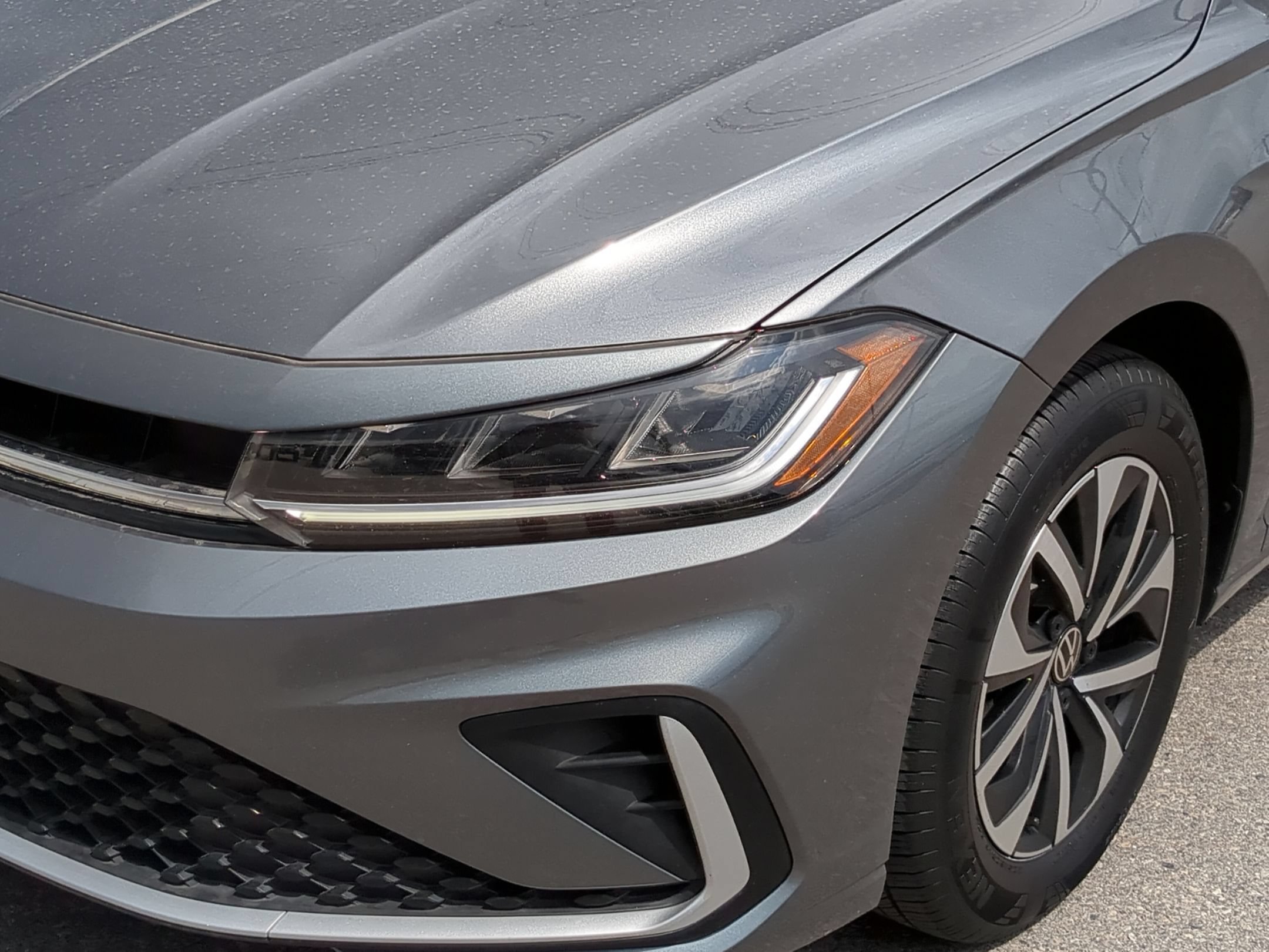 Used 2026 Platinum Gray Metallic Volkswagen S image 10