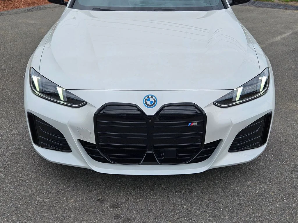 Used 2025 Mineral White Metallic BMW M50 image 8
