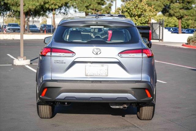 Certified Used 2025 CELESTITE GRAY ME. Toyota  image 8