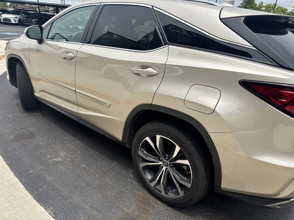 Used 2019 Beige Lexus 350 image 3