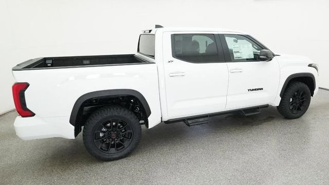 New 2026 Ice Cap Toyota SR5 image 11