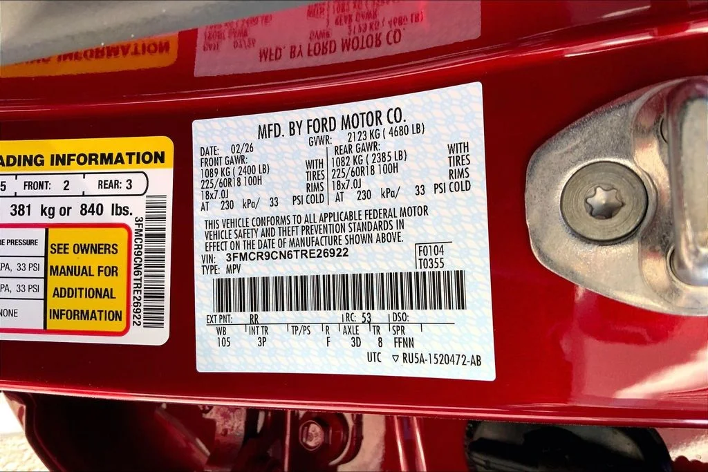 New 2026 Ruby Red Metallic Tinted Clearcoat Ford Outer Banks image 13