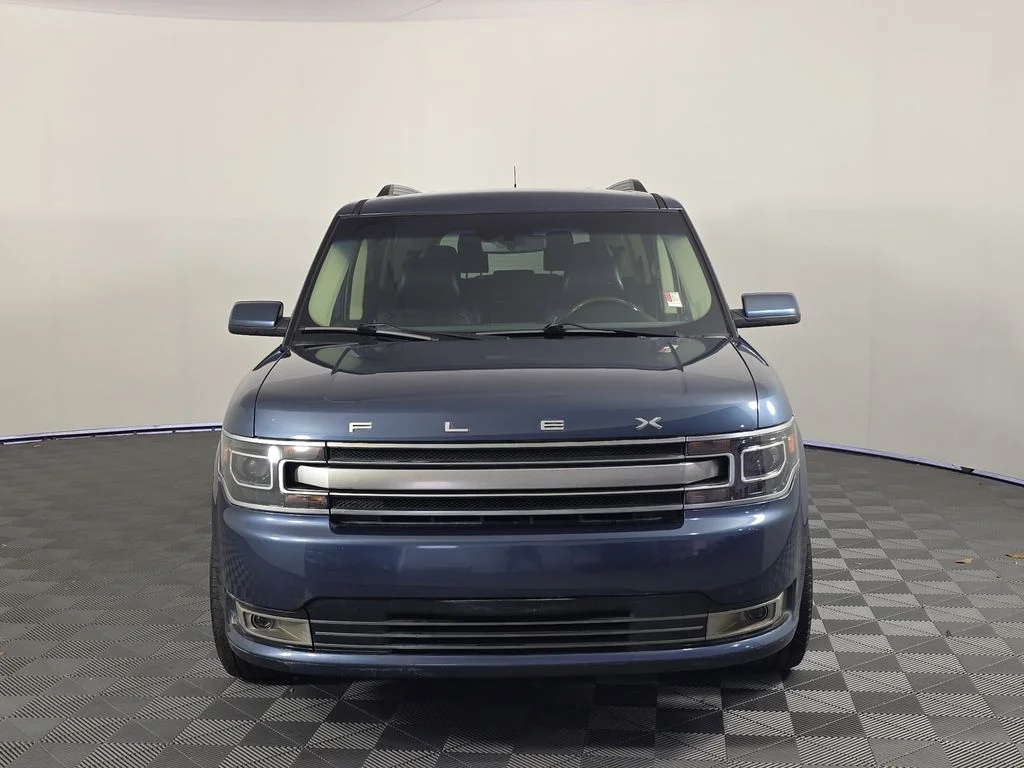 Used 2018 Blue Ford Limited image 10