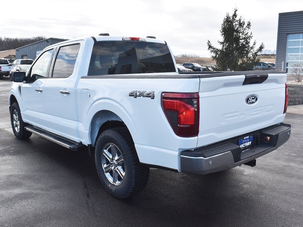 2025 Ford F-150 XLT photo 3