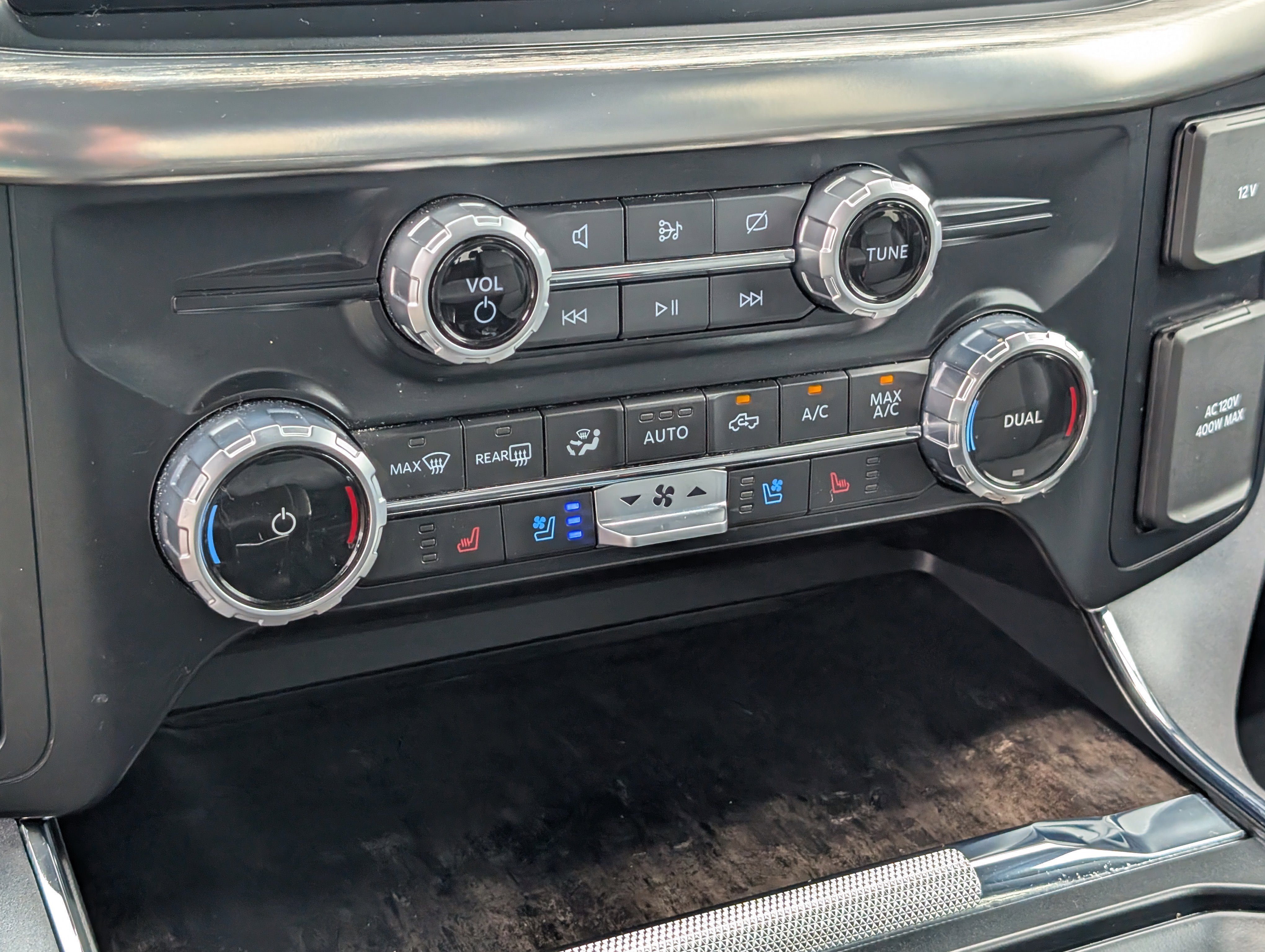 Certified Used 2023 Antimatter Blue Metallic Ford LARIAT image 30