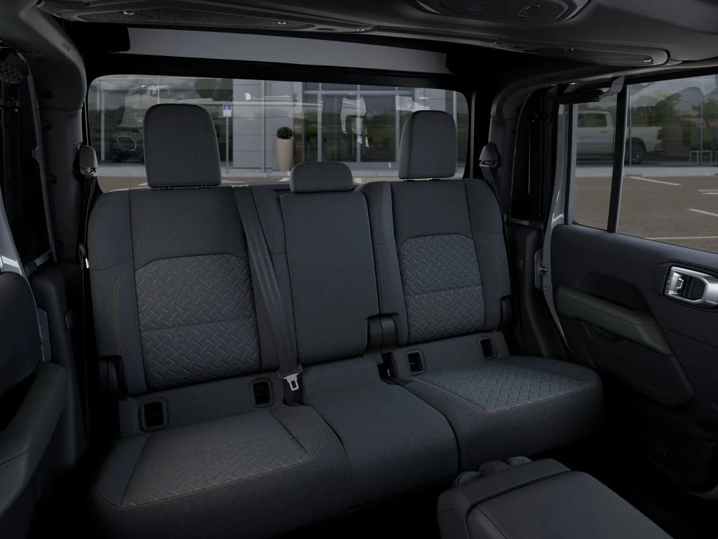 New 2026 Bright White Clear-Coat Exterior Paint Jeep Mojave image 15