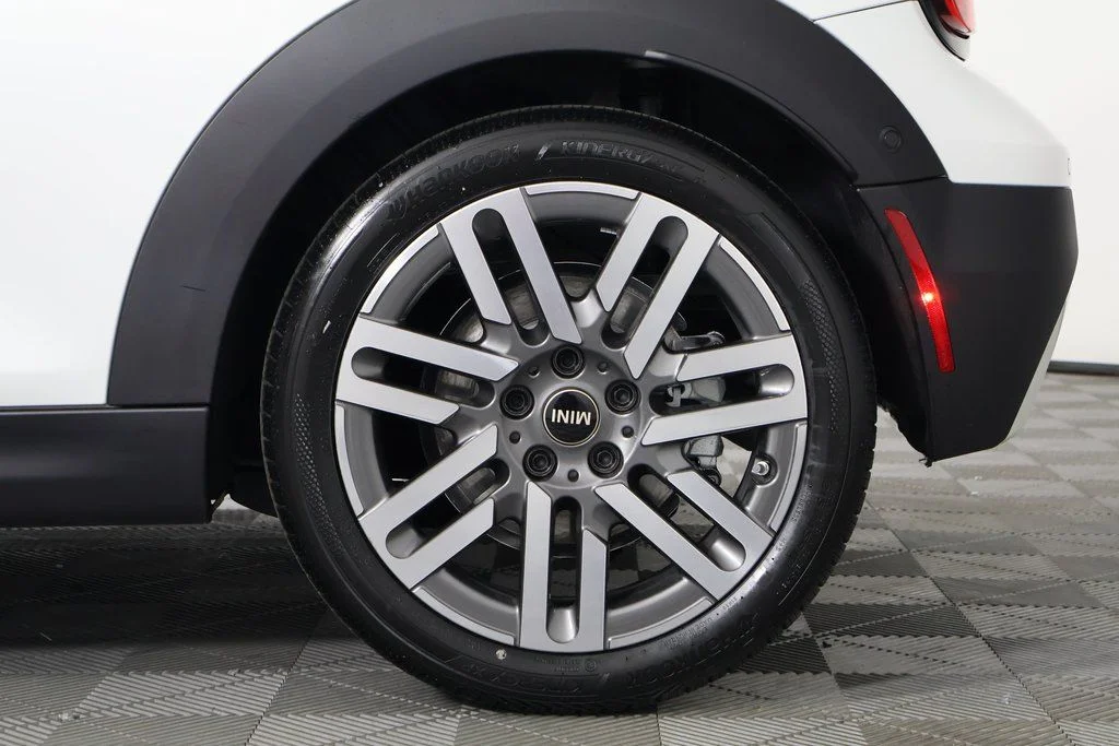 2026 MINI Convertible Base - Photo 11