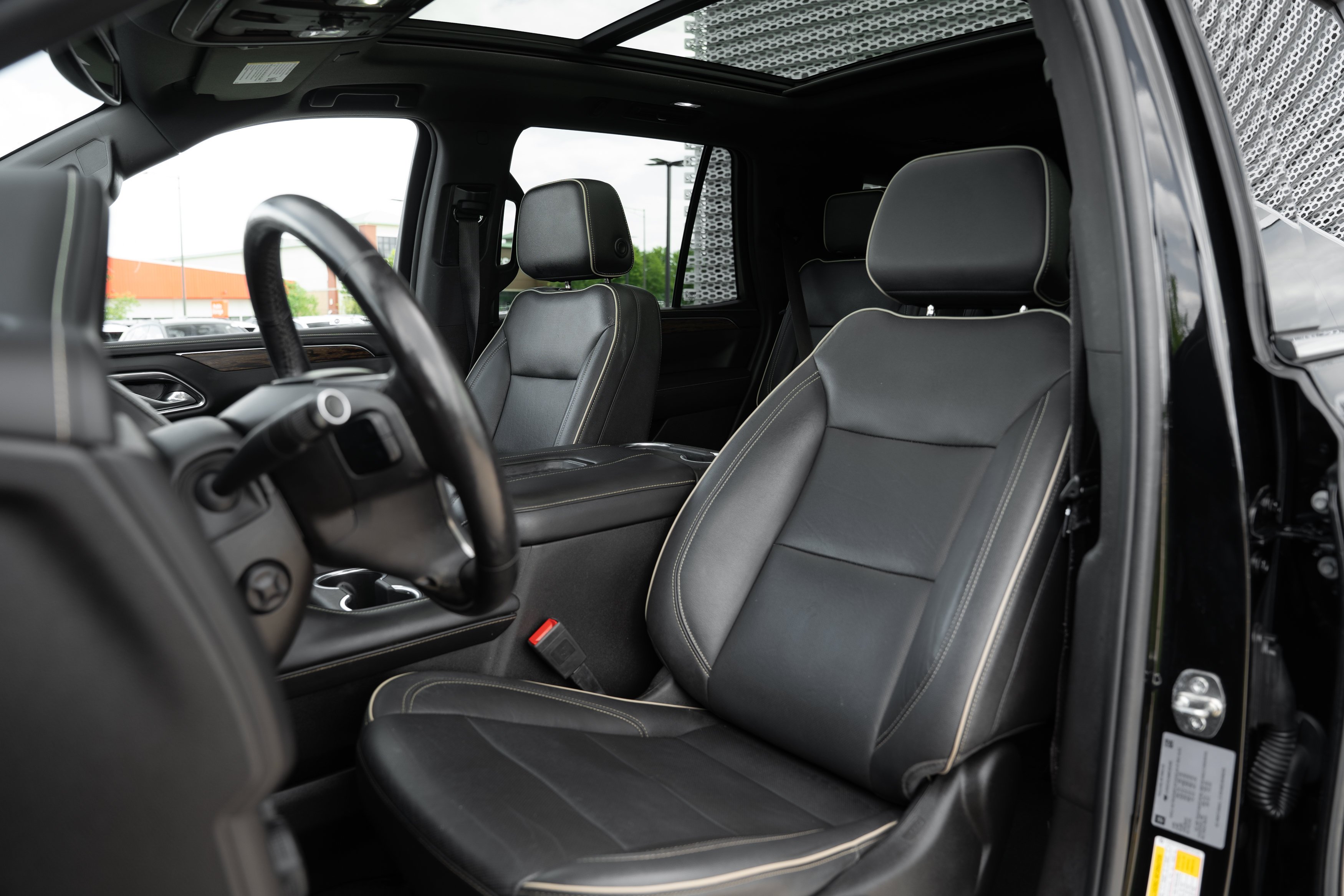 Used 2021 Black Chevrolet Premier image 20