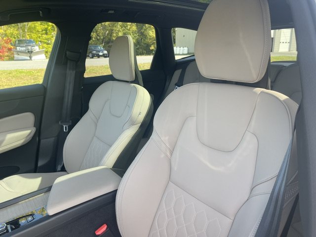 Used 2026 Blue Volvo Plus image 16