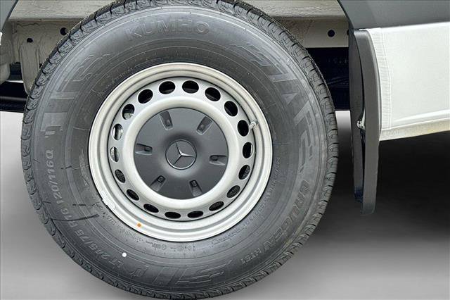 New 2026 Arctic White Mercedes-Benz  image 53