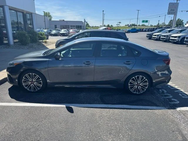 Used 2022 Gray Kia GT image 8