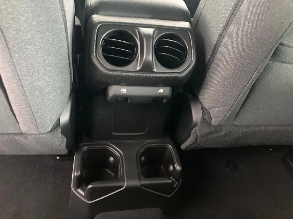 2025 Jeep Wrangler 4-Door Willys - Photo 14