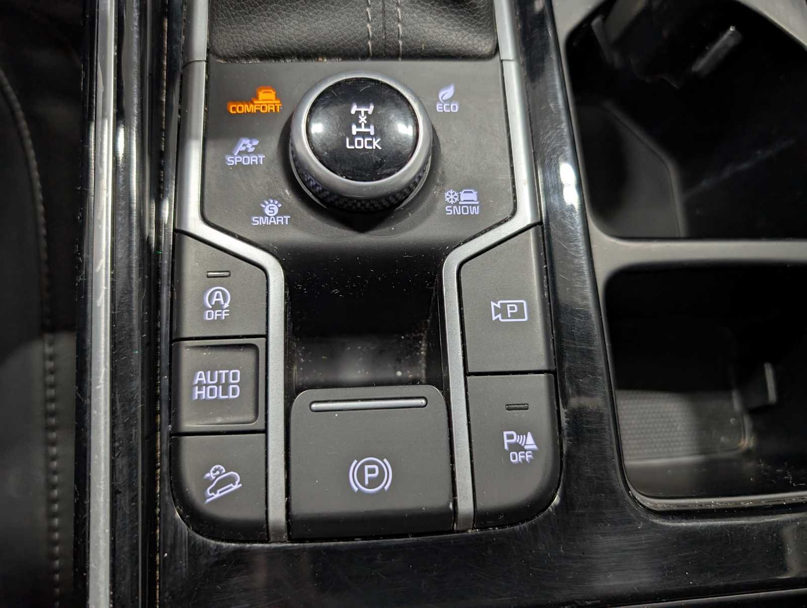 Used 2022 RED Kia SX image 27