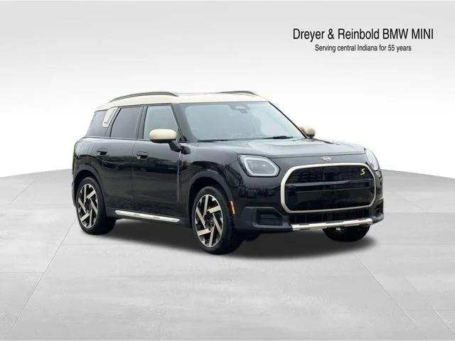 2025 MINI Countryman SE ALL4's photo