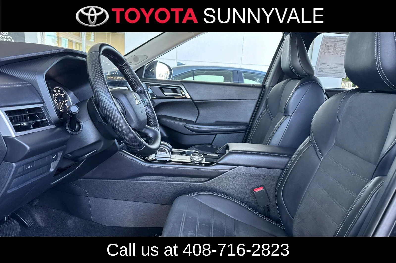 Used 2025 Black Mitsubishi SE image 27
