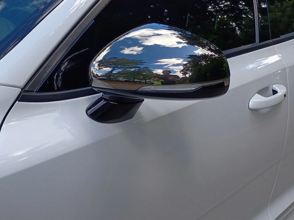 Used 2020 Snow White Pearl Kia GT-Line image 9