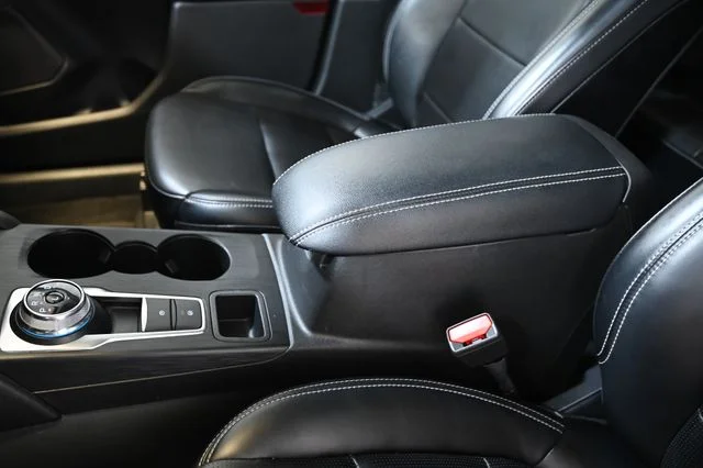 Used 2024 Silver Ford Platinum image 24