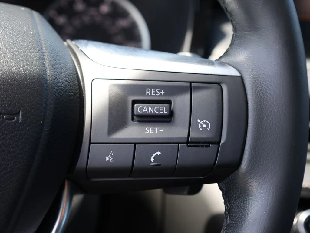 Certified Used 2023 Gray INFINITI PURE image 37