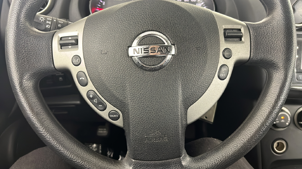 2013 Nissan Rogue S - Photo 25