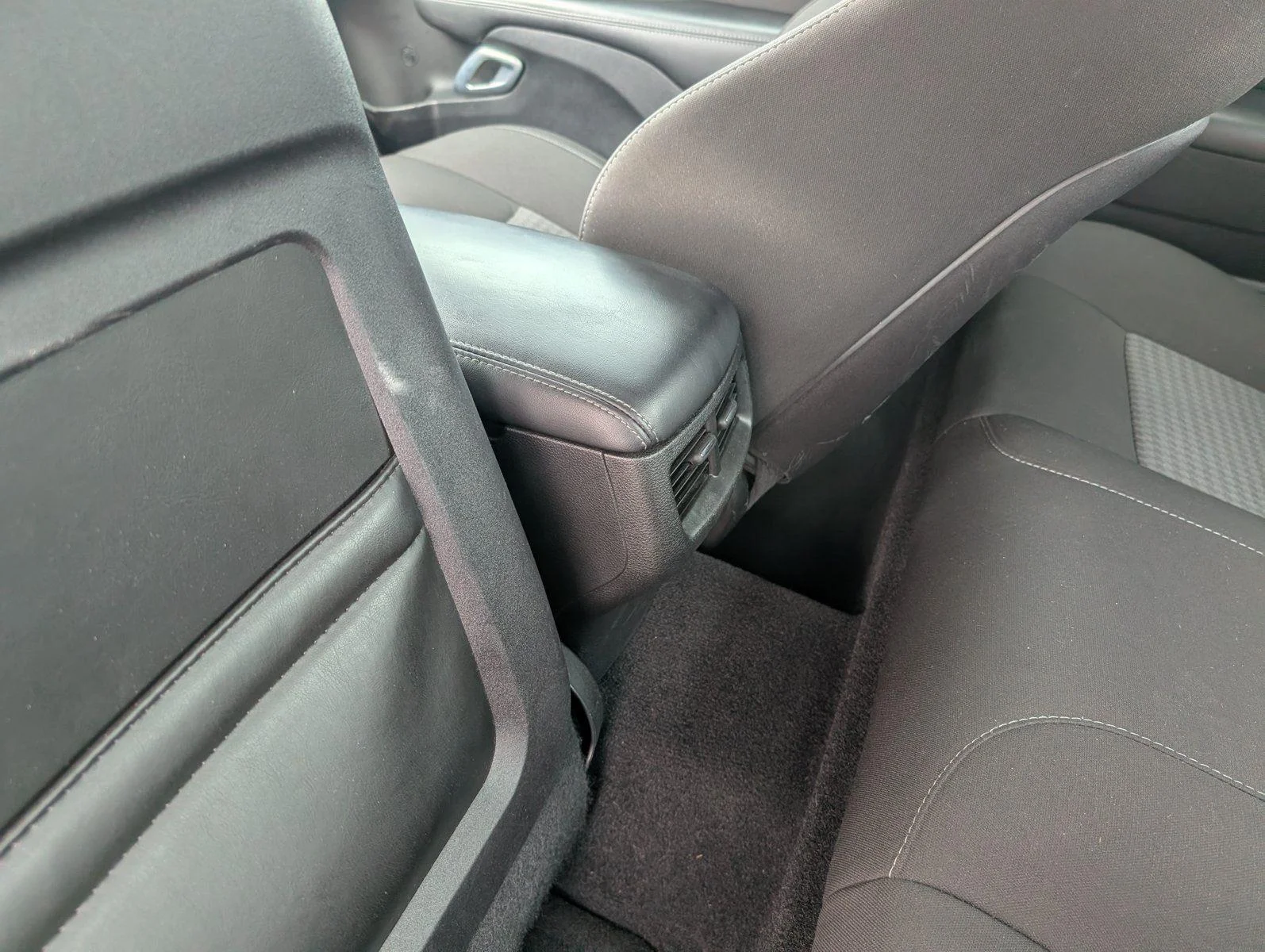 Used 2023 gray Dodge R/T Scat Pack image 16