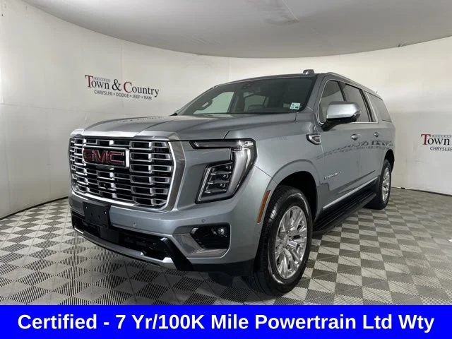 2025 GMC Yukon Denali AWD's photo