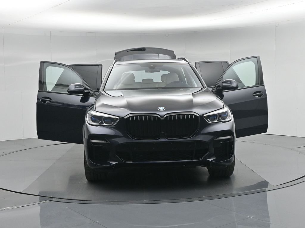 Used 2022 Black BMW M50i image 41