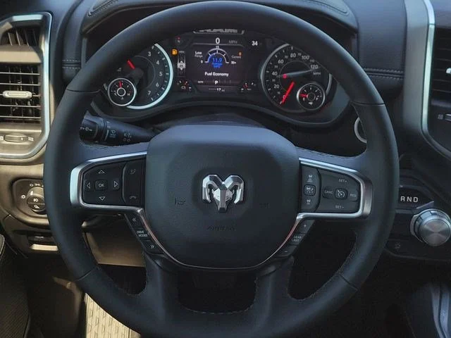 2026 RAM 1500 Laramie - Photo 14