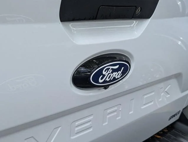 New 2026 Oxford White Ford XLT image 23
