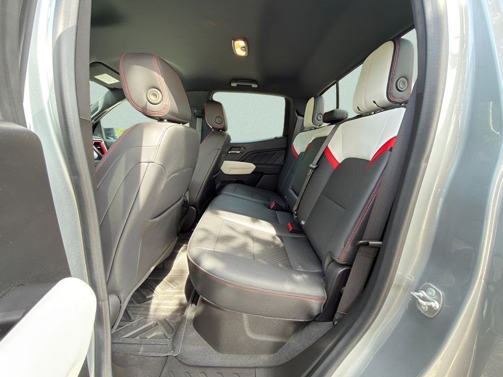 2024 GMC Canyon AT4X - Photo 14