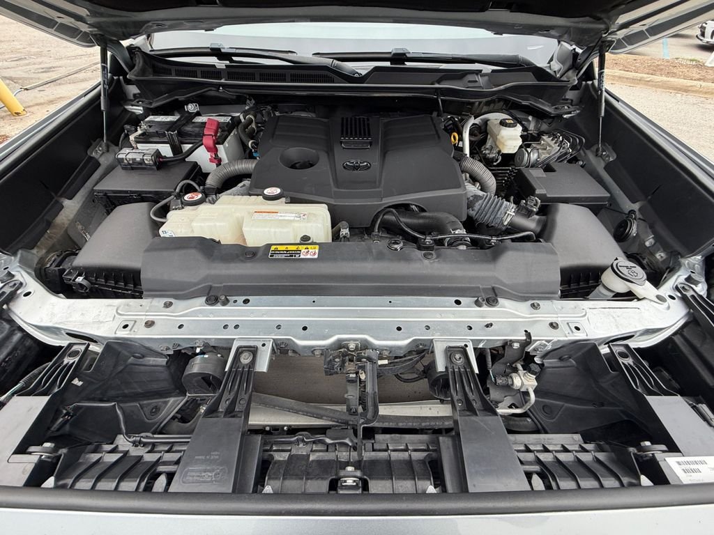 Used 2022 Silver Toyota SR5 image 20