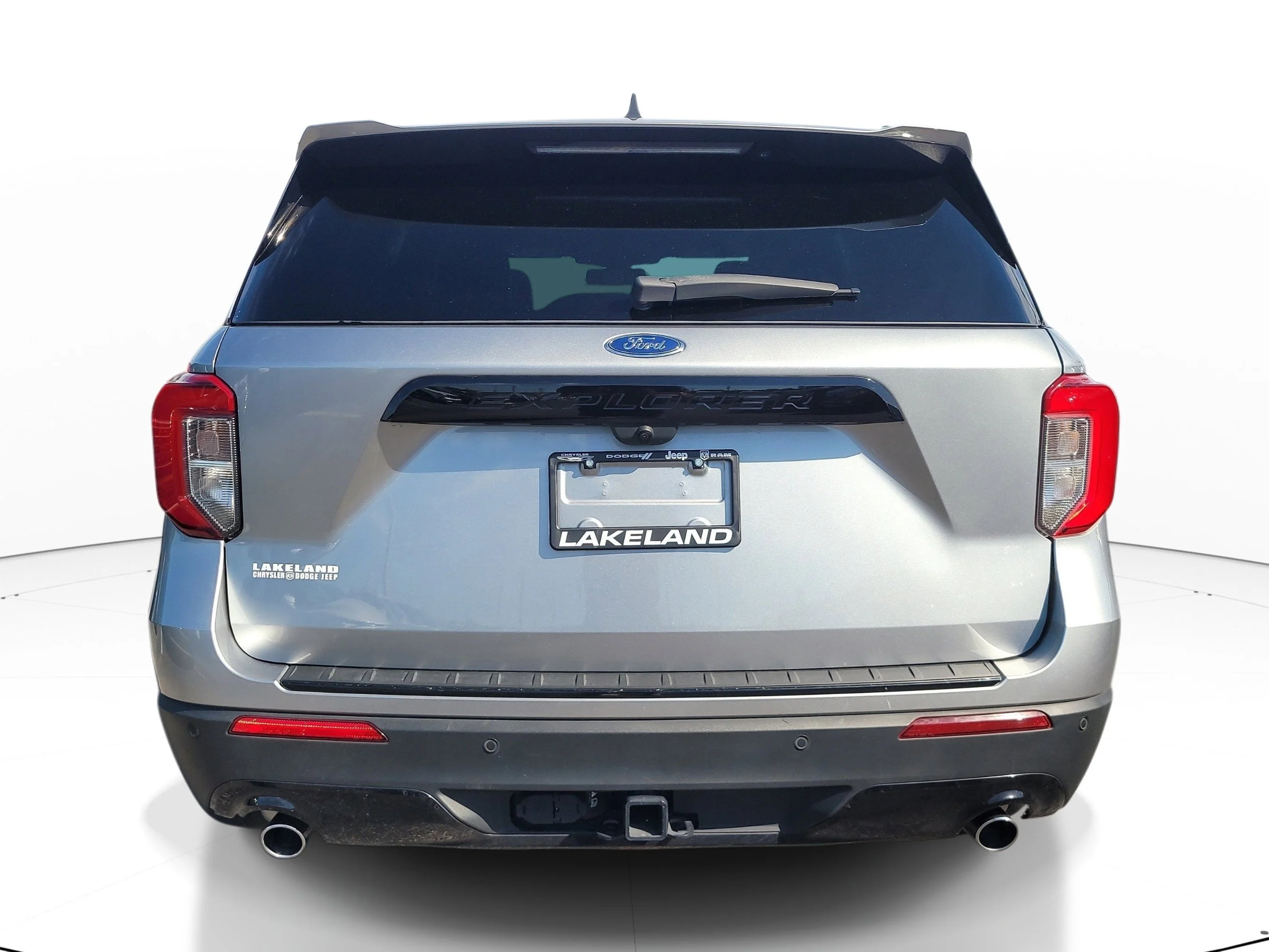 Used 2024 Iconic Silver Metallic Ford ST-Line image 5