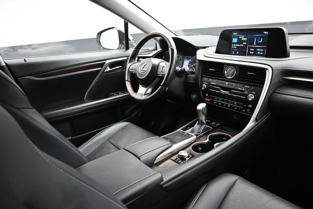 Used 2021 White Lexus 350 image 14