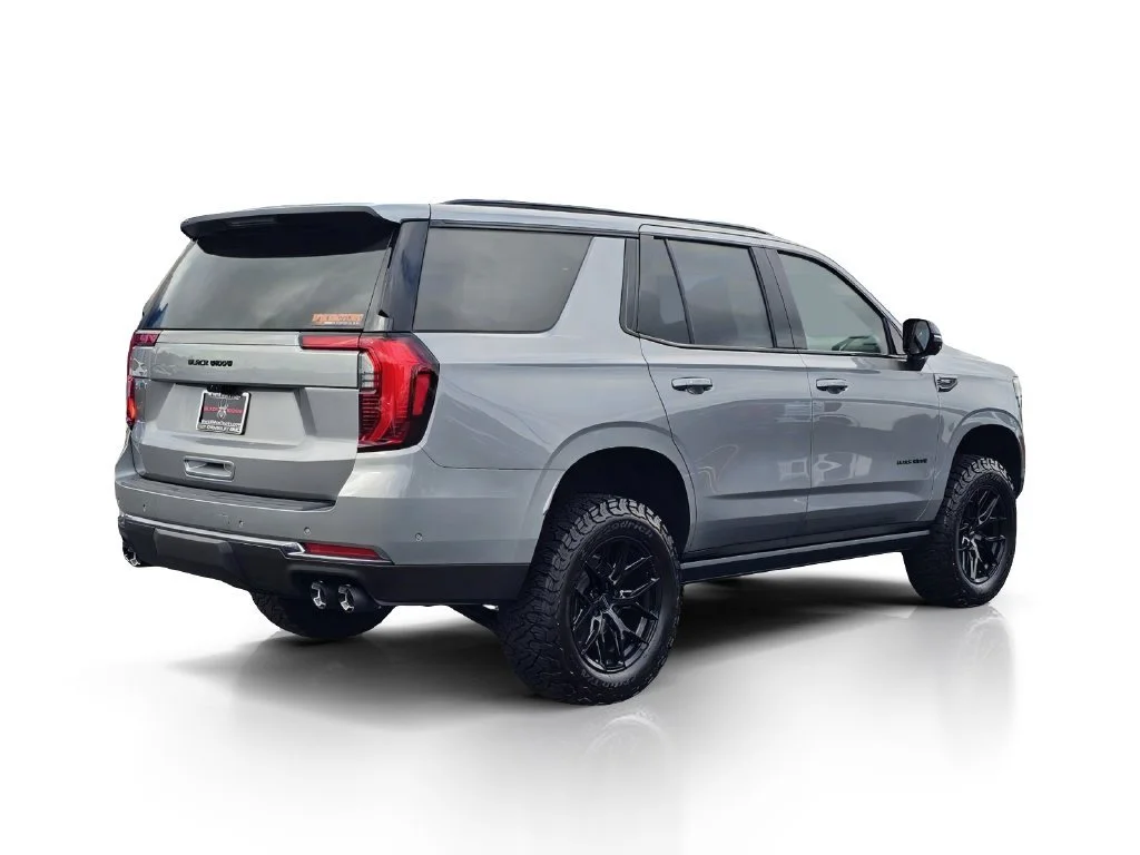 New 2026 Sterling Metallic GMC AT4 image 8