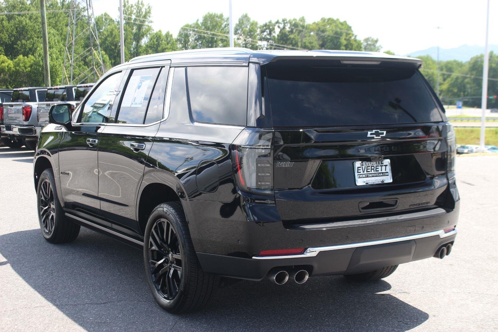 Used 2025 Black Chevrolet Premier image 5