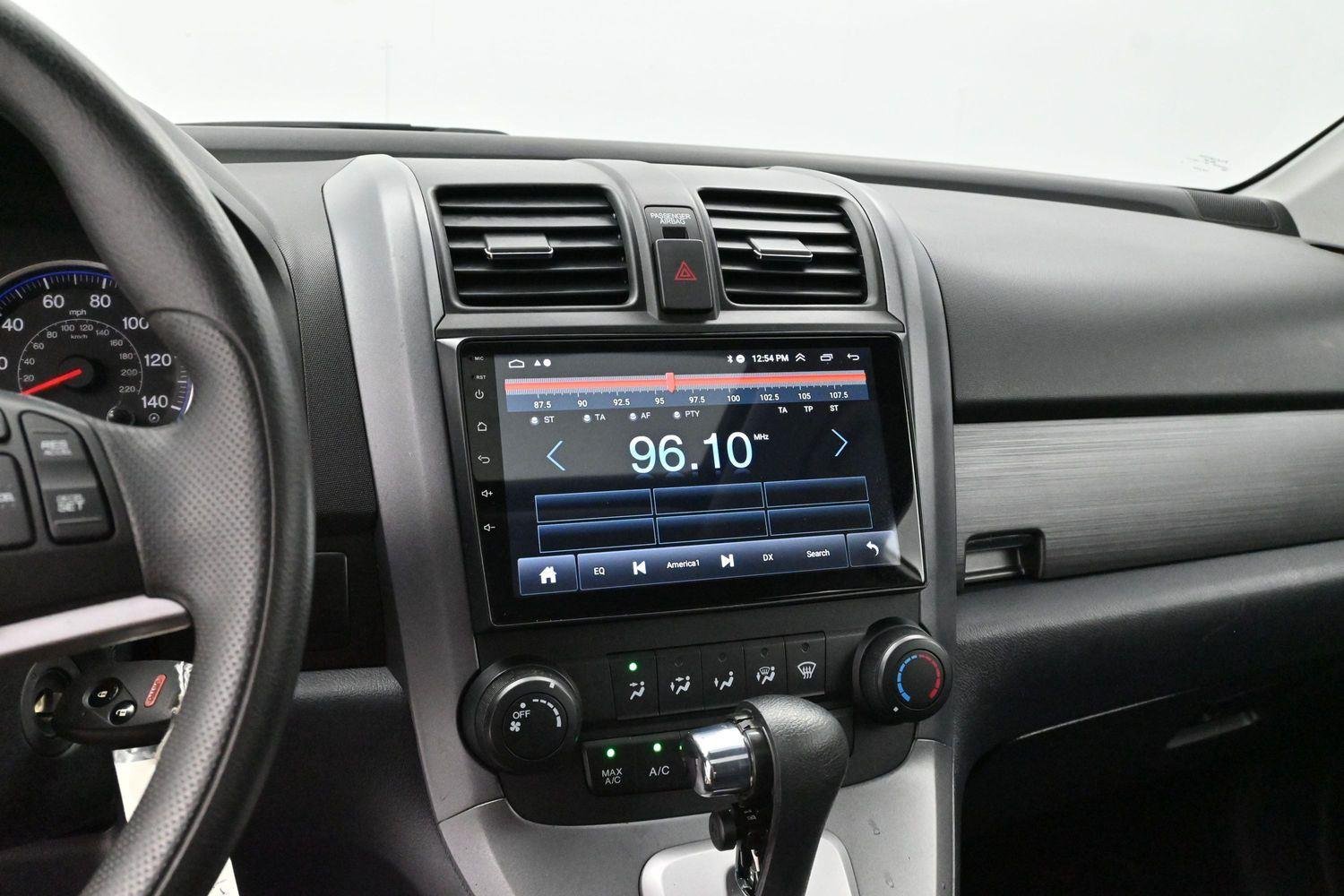 Used 2009 Alabaster Silver Metallic Honda EX image 17