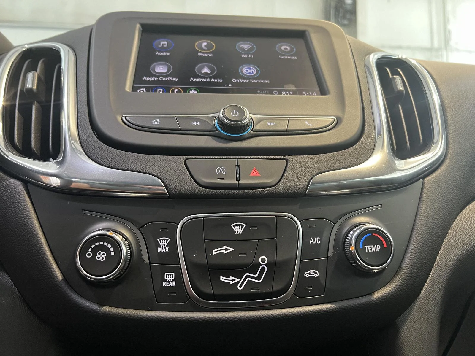Used 2023 SUMMIT WHITE Chevrolet LT image 24