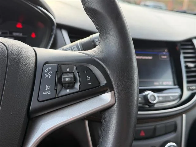 Used 2022  CHEVROLET 1LT image 14