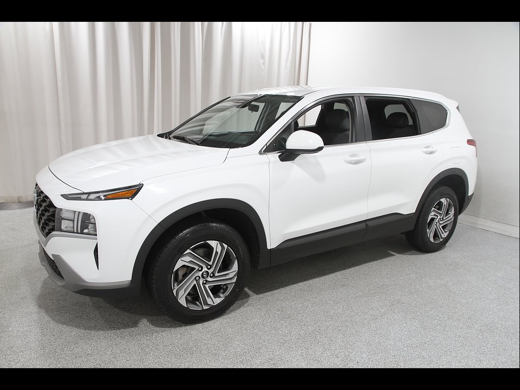 2023 Hyundai Santa Fe SE - Photo 3